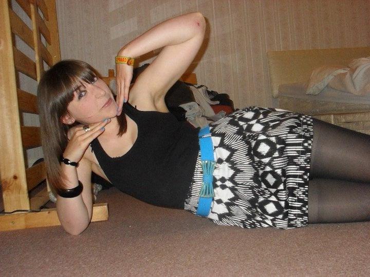 25P sexy babes in tights pantyhose nylons 197