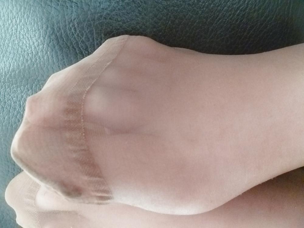 7P Footjob cyr14