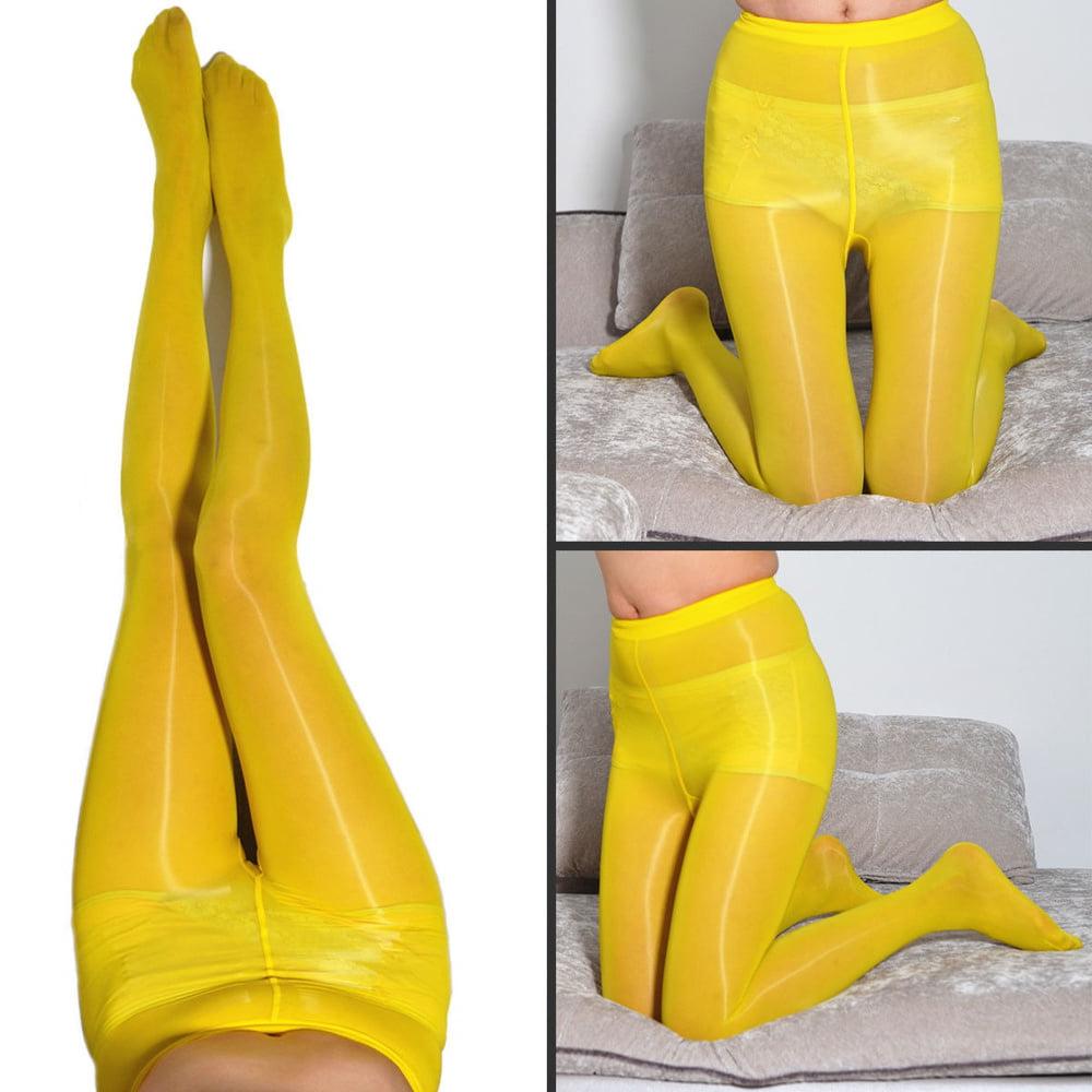 19P shiny pantyhose