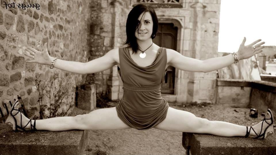 8P PERRINE 31 Y FRENCH WHORE FROM MOULINS