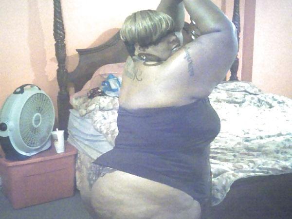 25P BBWSQUIRTFINDER AND COMPANY BBWS NO ONE HAS SEEN  YET!!