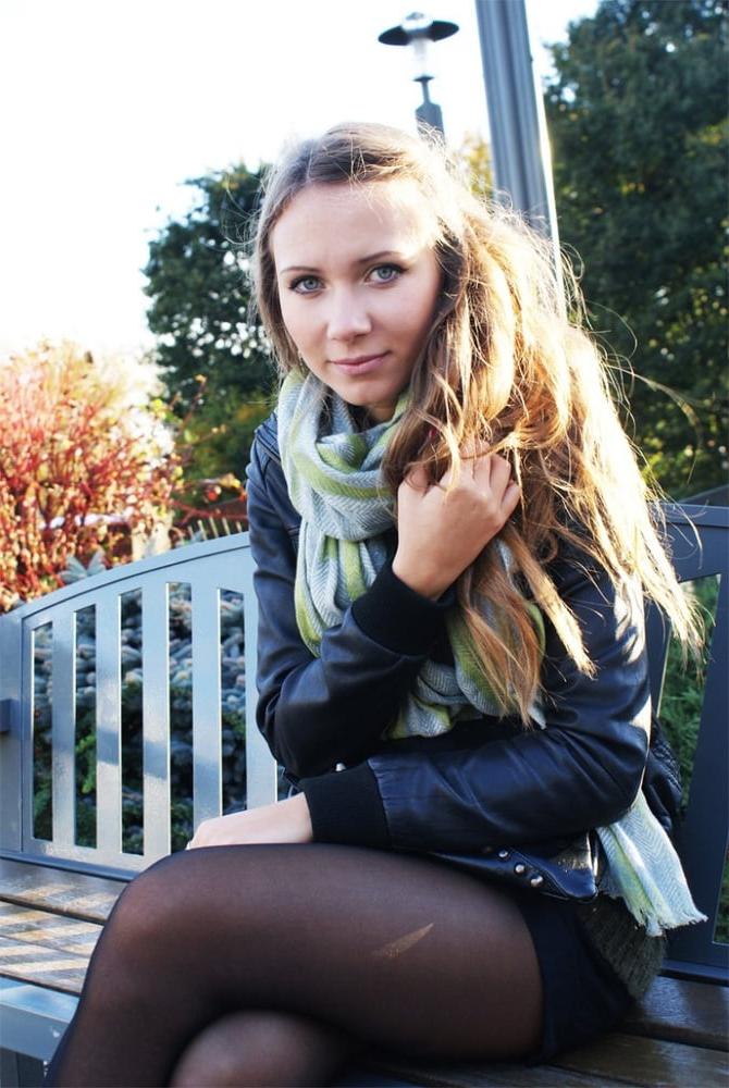 25P PANTYHOSE AMATEURS 310