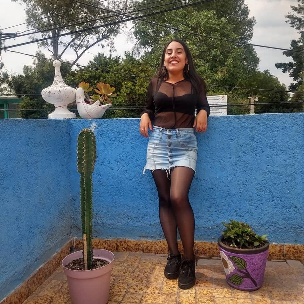 25P Pantyhose