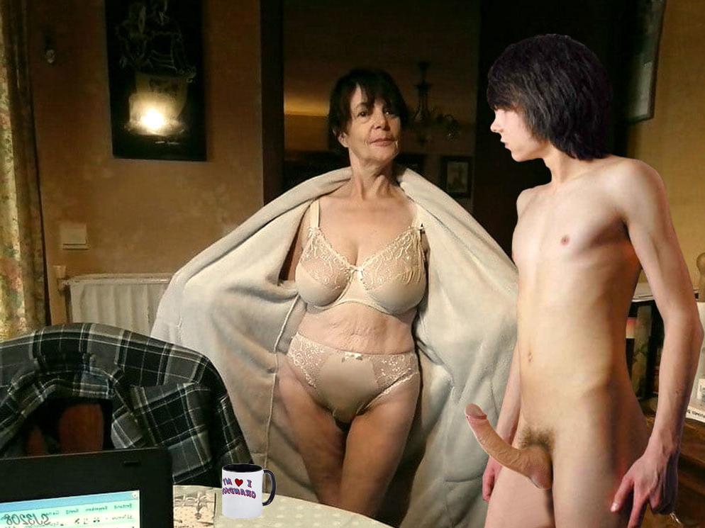 20P Mature Goddesses and the Boys Who Worship Them 161