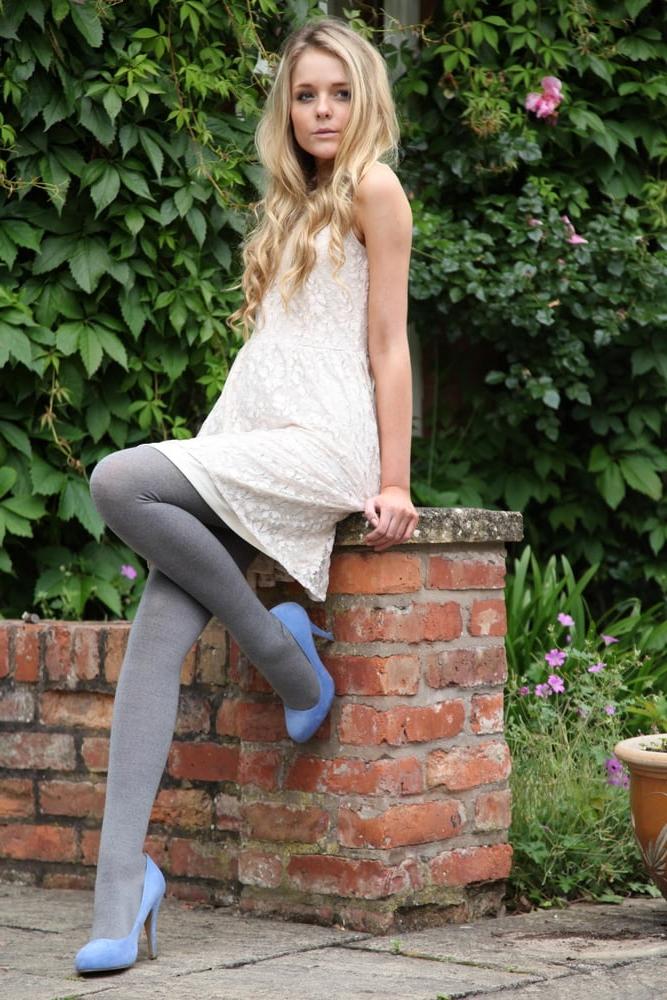 25P Cunts in Grey Pantyhose #01