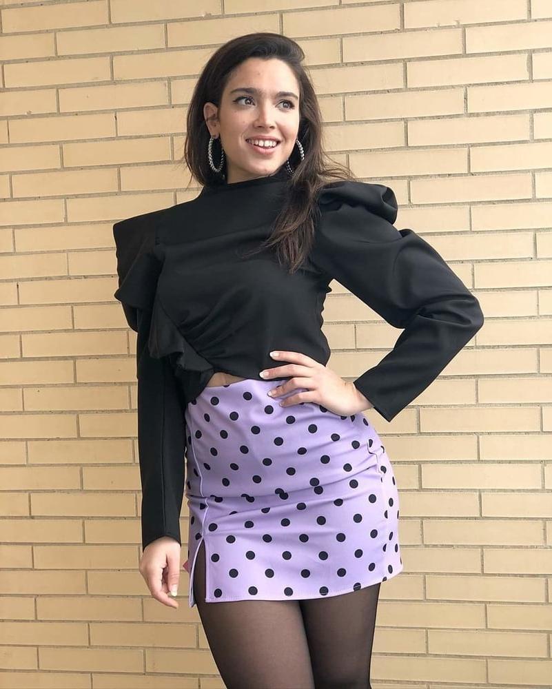 20P Ana  Zapata Pantyhose Queen
