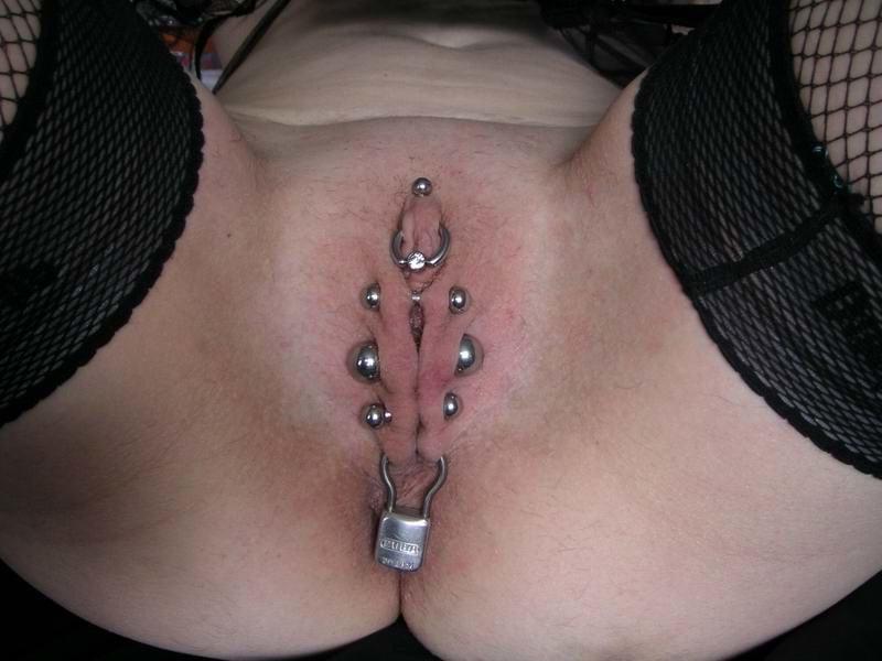 25P Misty's shut pussy