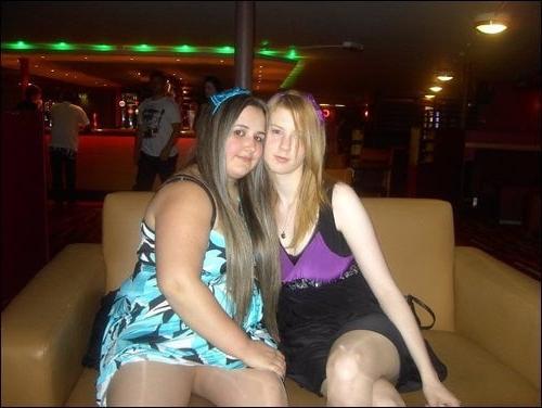25P sexy babes in tights pantyhose nylons 190