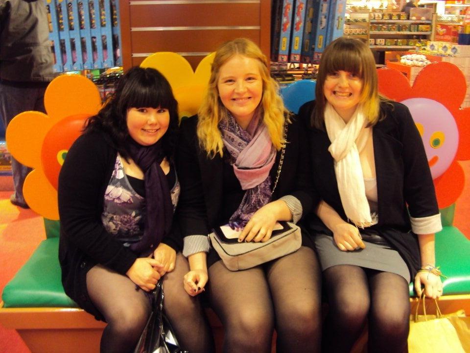 25P sexy babes in tights pantyhose nylons 189