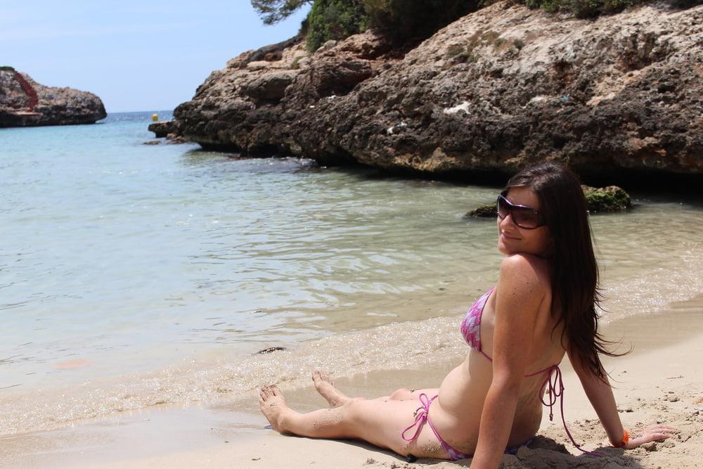 21P VANESSA 32 Y FRENCH WHORE MOM