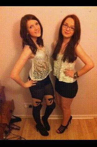 25P sexy babes in tights pantyhose nylons 187