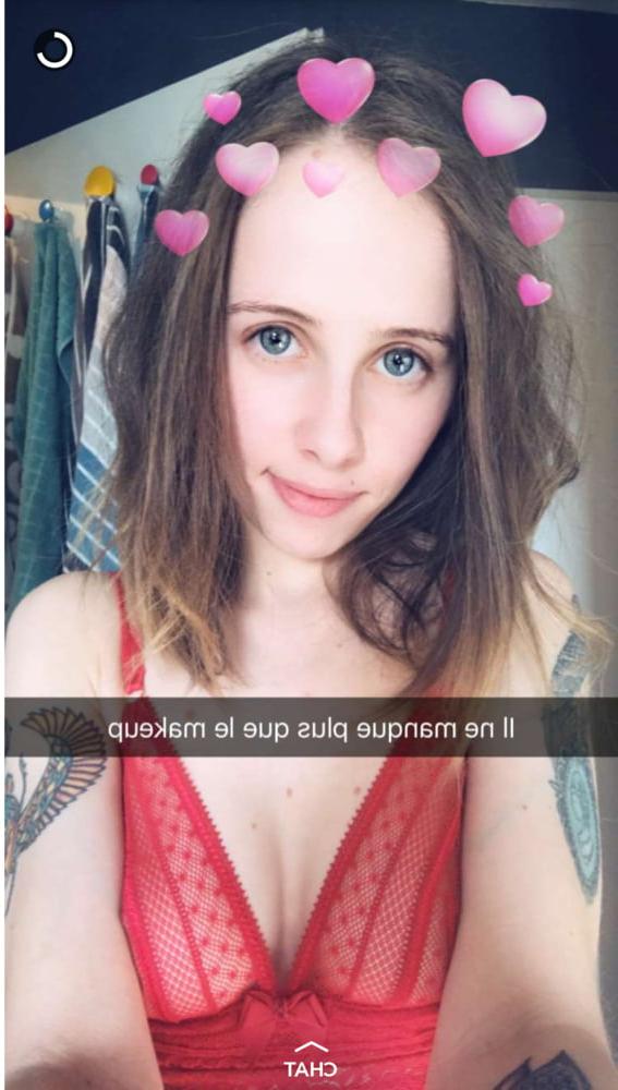9P FRENCH SLUT #15 (DM FOR DETAILS)