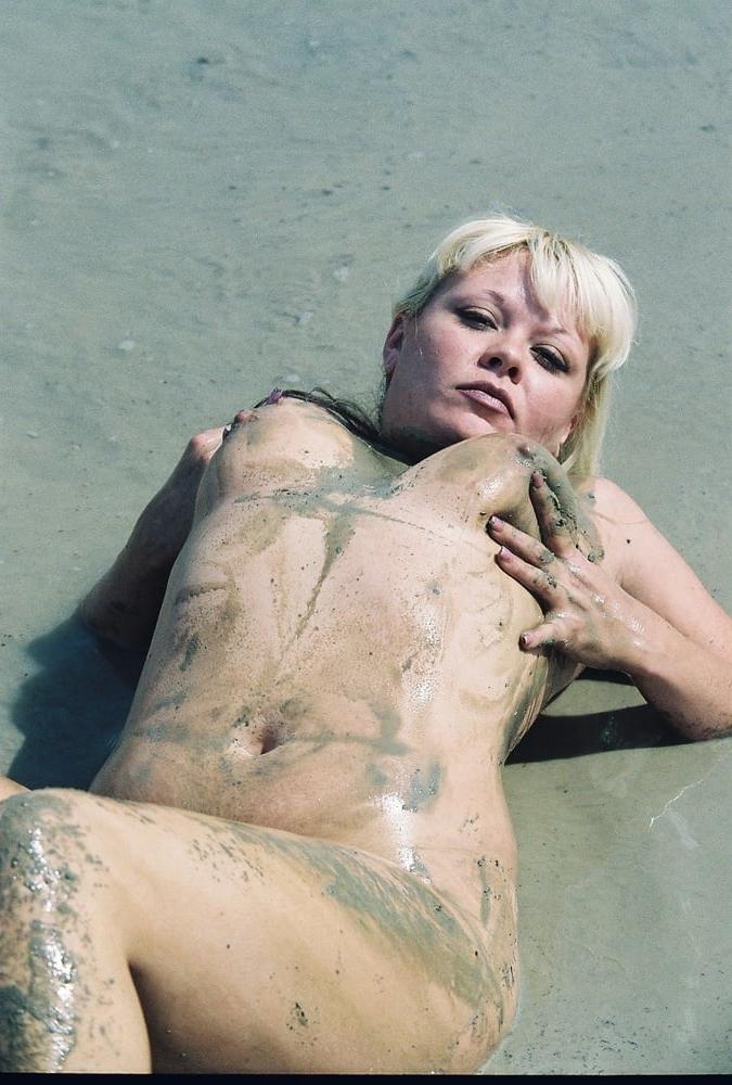 25P Dirty girls