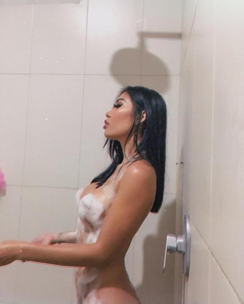25P Dirty Asians 1 (including sexy Lulu Sparks) - LL96