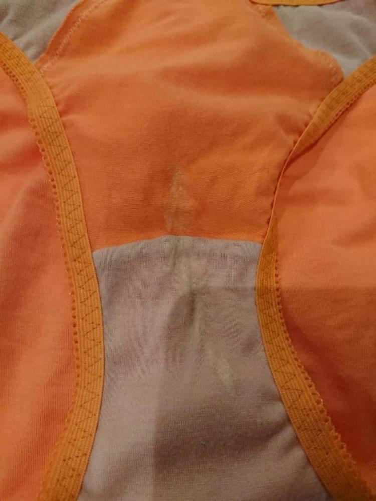 25P Dirty Panties