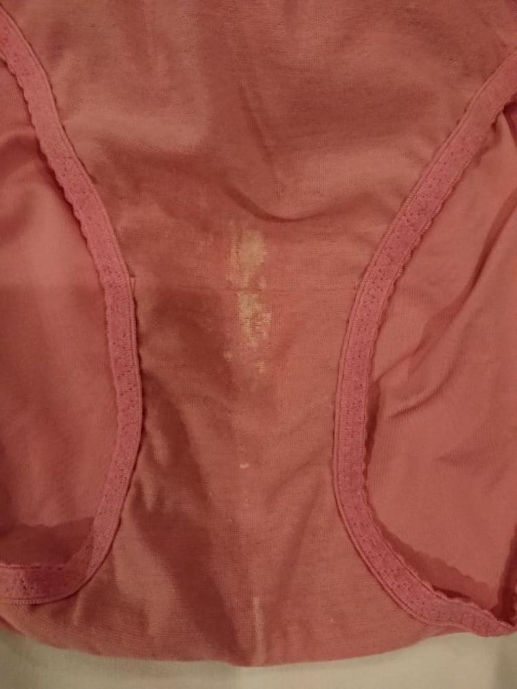 25P Dirty Panties