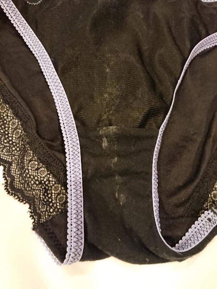 25P Dirty Panties