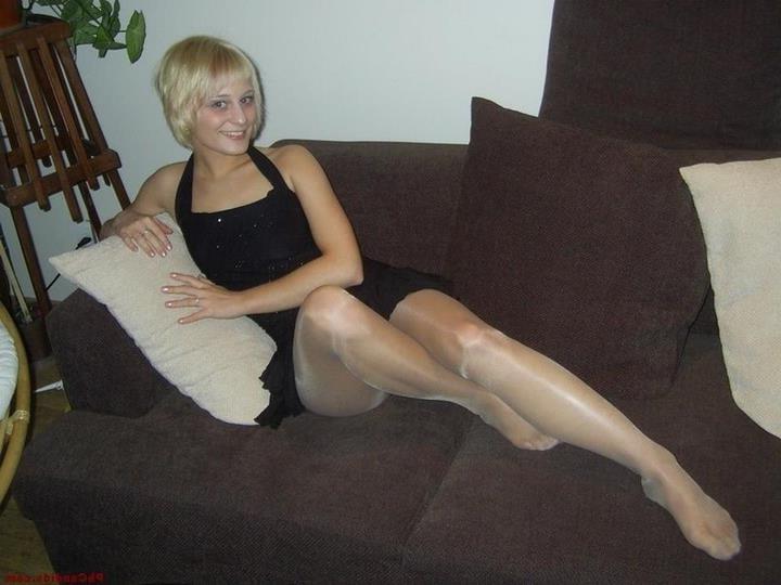 25P sexy babes in tights pantyhose nylons 183