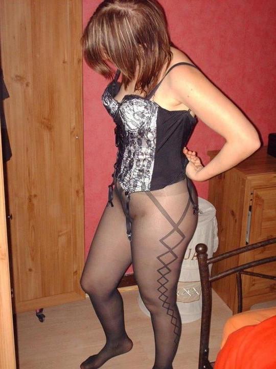 25P sexy babes in tights pantyhose nylons 183