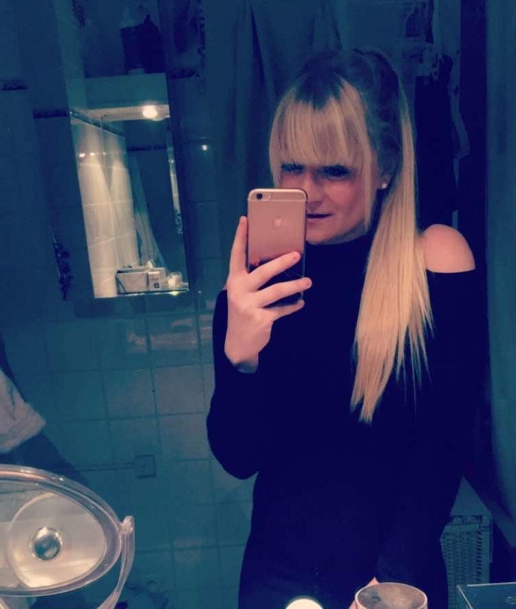 25P FRENCH SLUT #3 (DM FOR DETAILS)