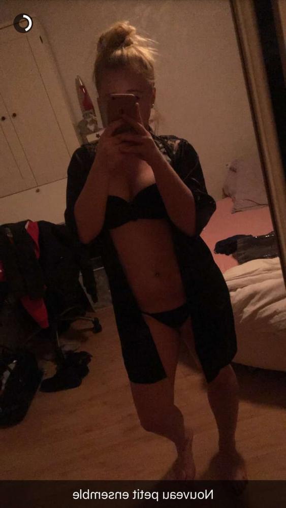 25P FRENCH SLUT #3 (DM FOR DETAILS)