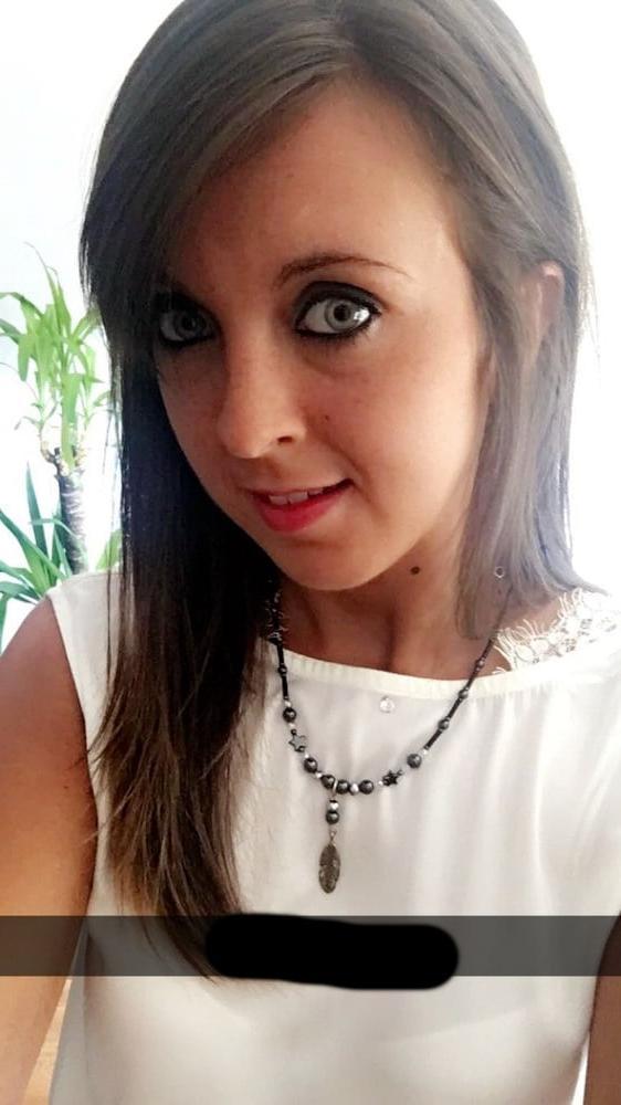 22P FRENCH SLUT #17 (DM FOR DETAILS)