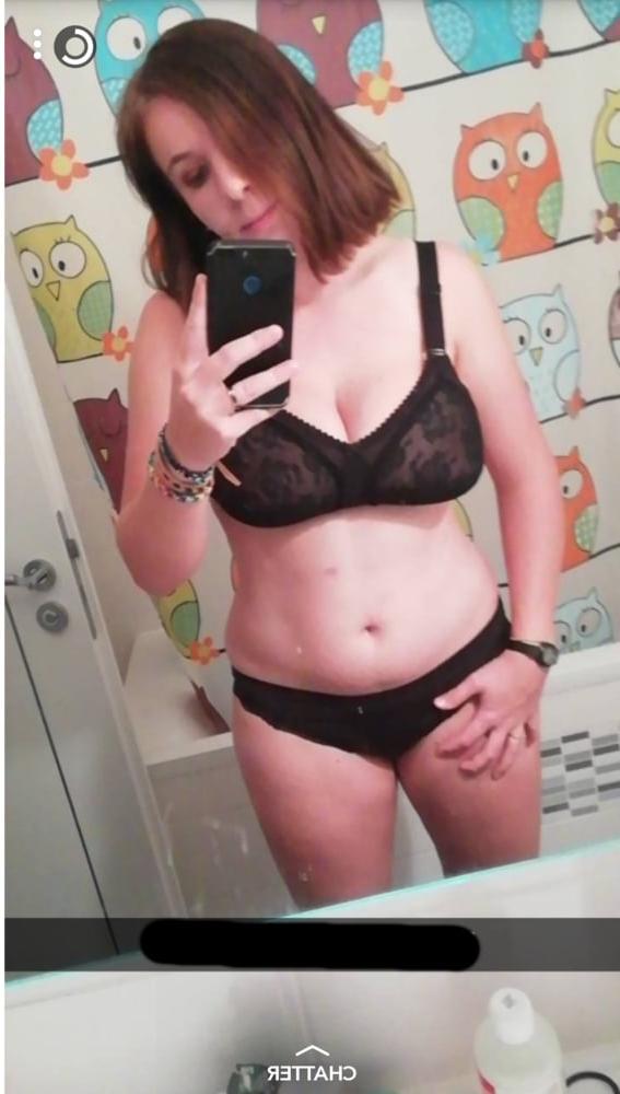 19P FRENCH SLUT #9 (DM FOR DETAILS)