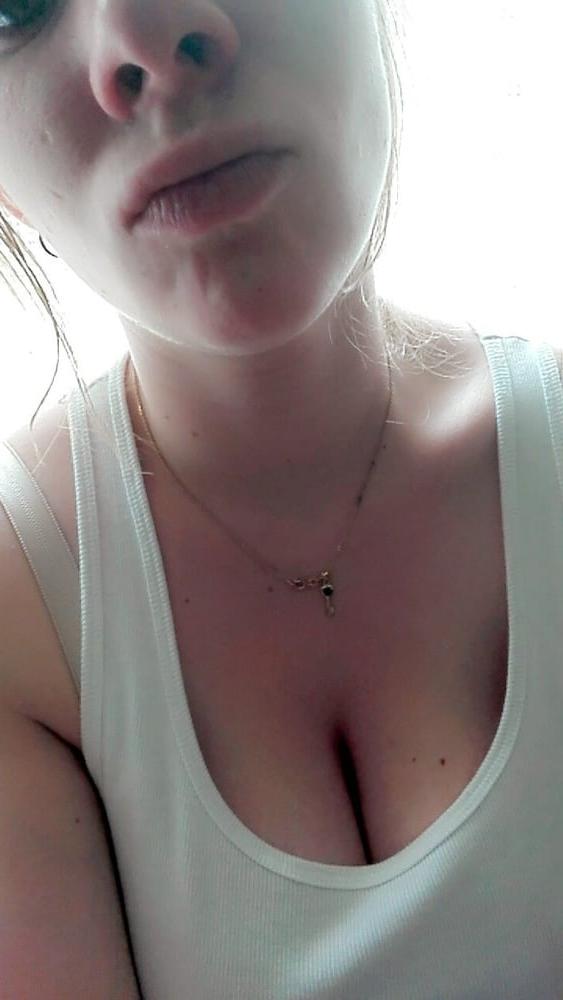 19P FRENCH SLUT #9 (DM FOR DETAILS)
