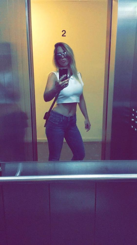 12P FRENCH SLUT #16 (DM FOR DETAILS)