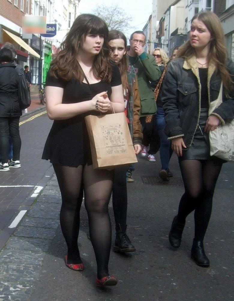 25P street pantyhose 4