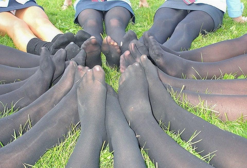 25P sexy babes in tights pantyhose nylons 182