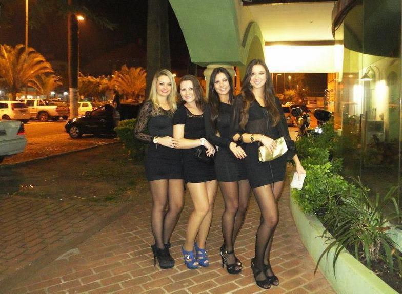 25P sexy babes in tights pantyhose nylons 182