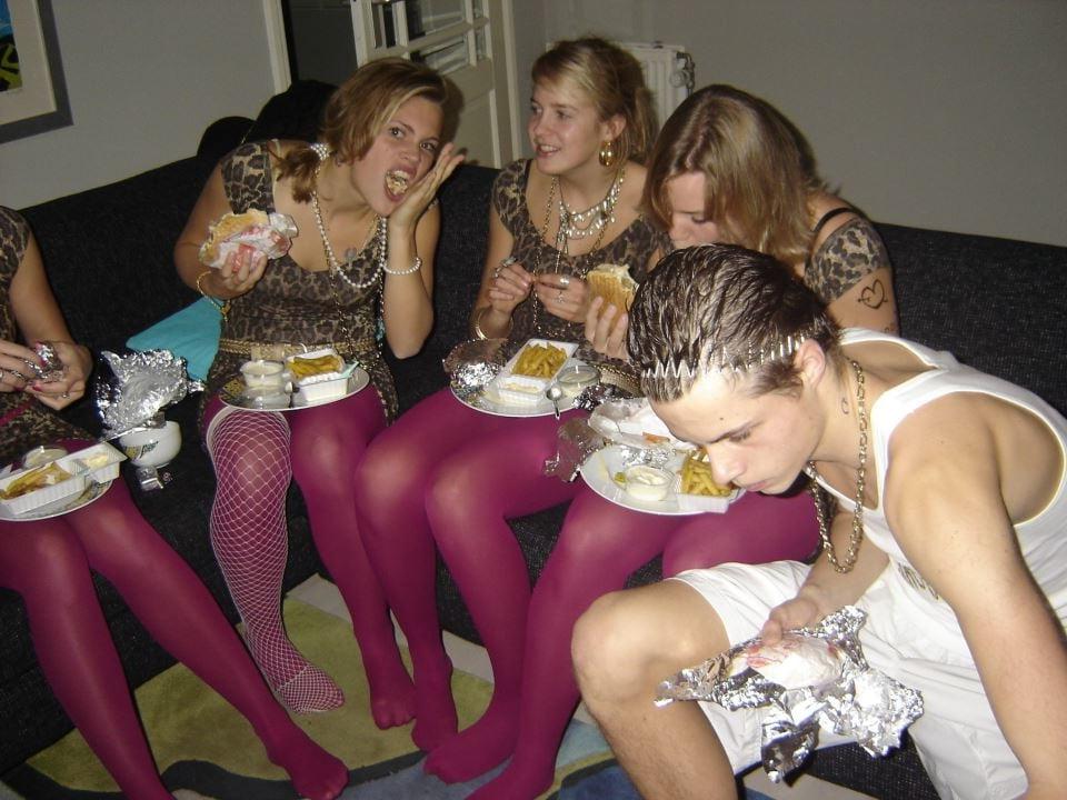 25P sexy babes in tights pantyhose nylons 176