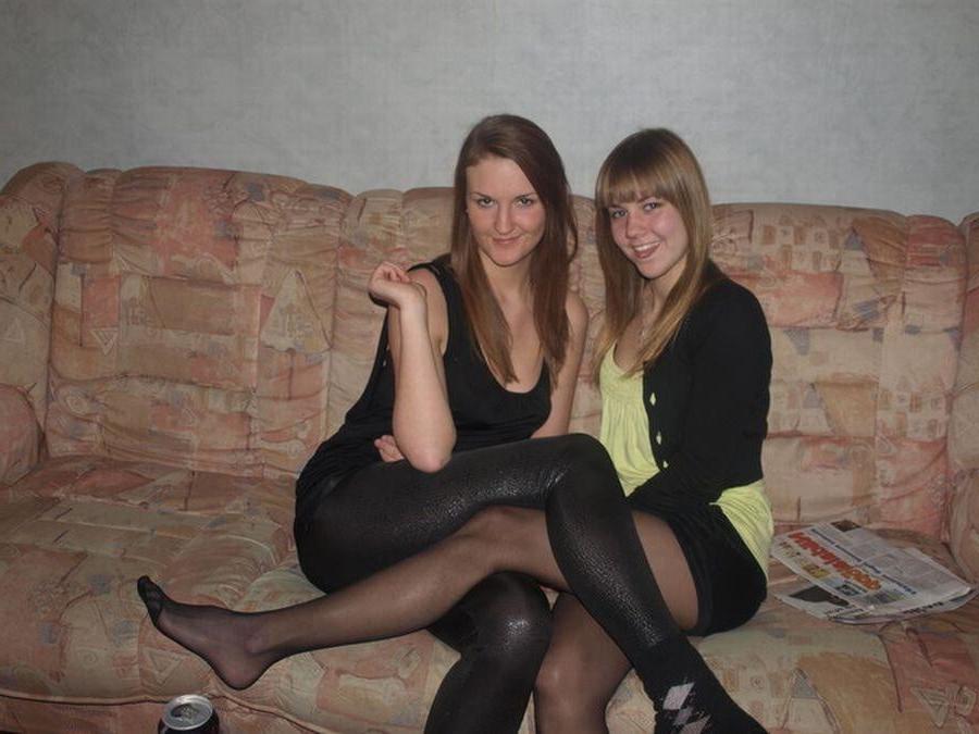 25P sexy babes in tights pantyhose nylons 179