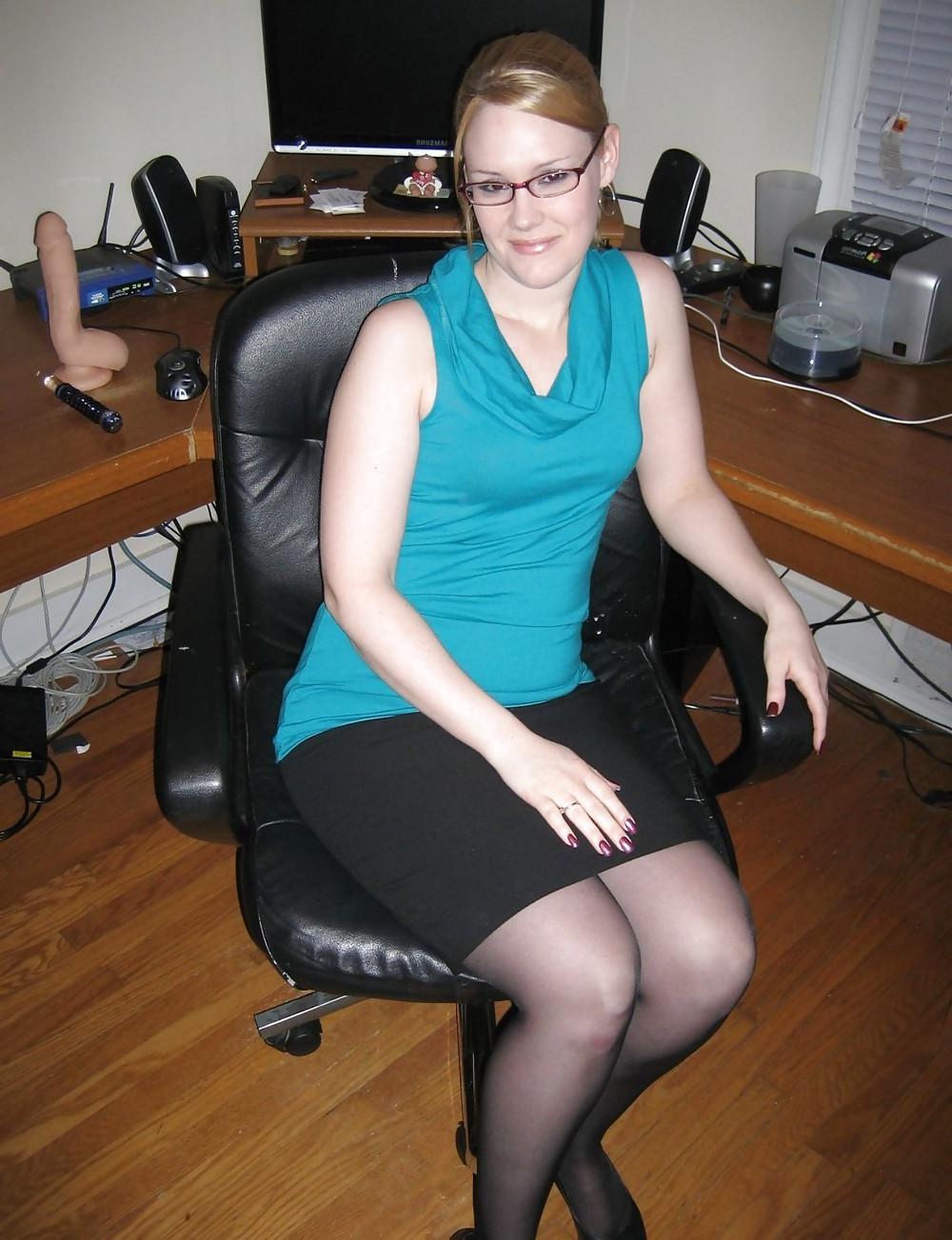 25P Great Housewife Gets Dirty