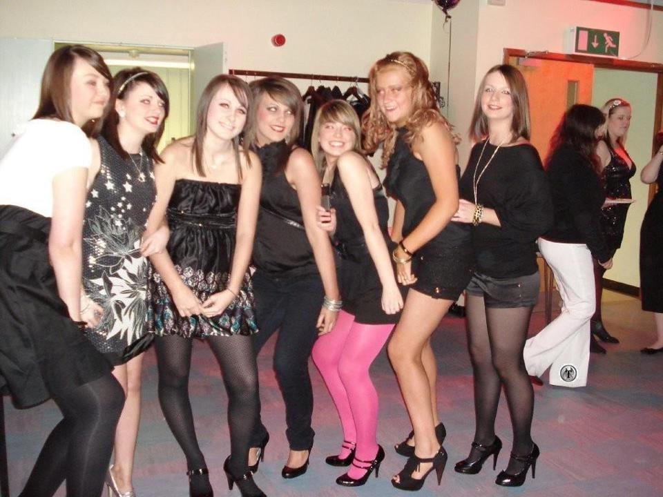 25P sexy babes in tights pantyhose nylons 178