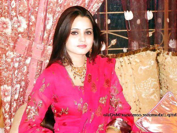 25P My Pakistani ex girlfriend Annam Ilyas