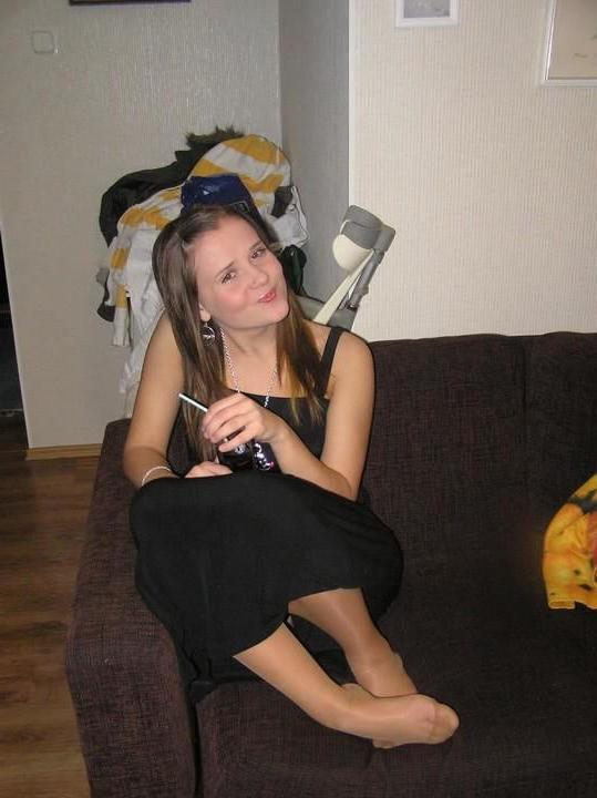 25P sexy babes in tights pantyhose nylons 177