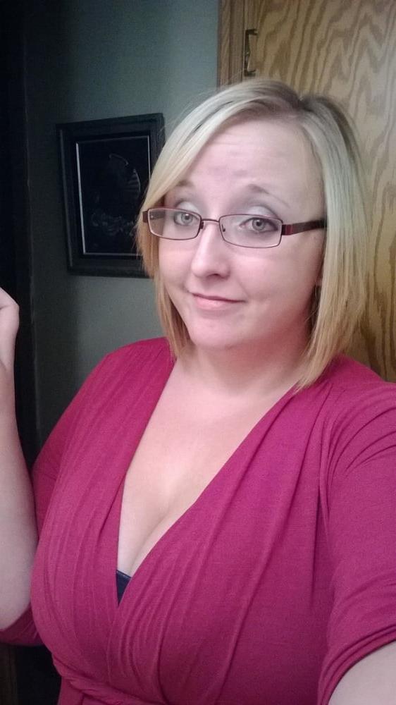 25P Busty Blonde