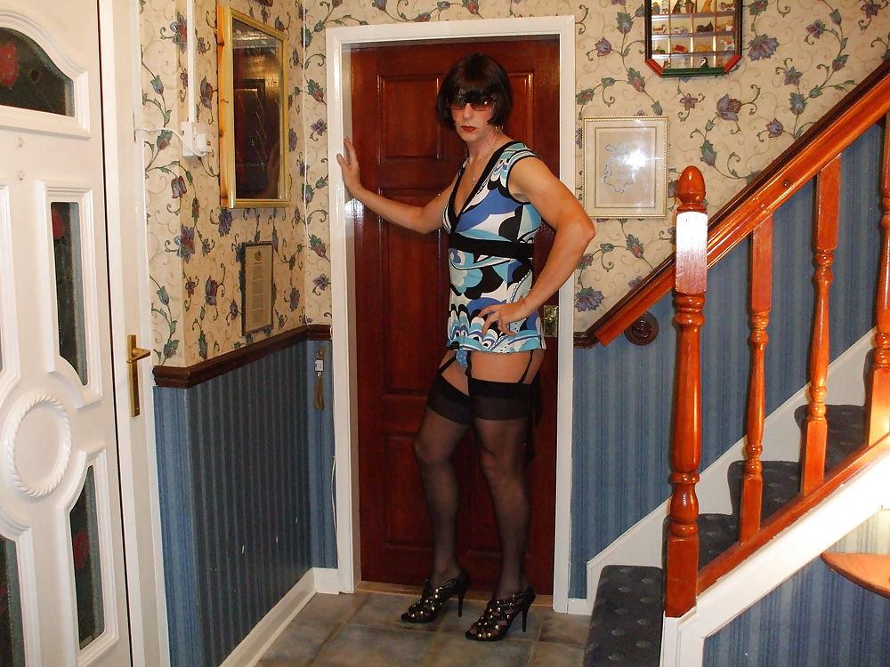 25P Blue Polka