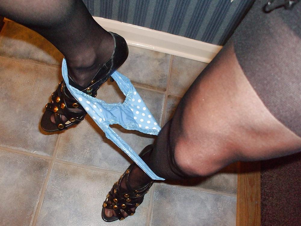 25P Blue Polka