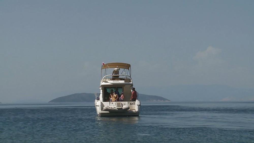 19P BOAT TRIP