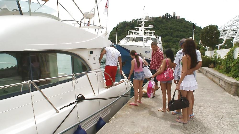 19P BOAT TRIP