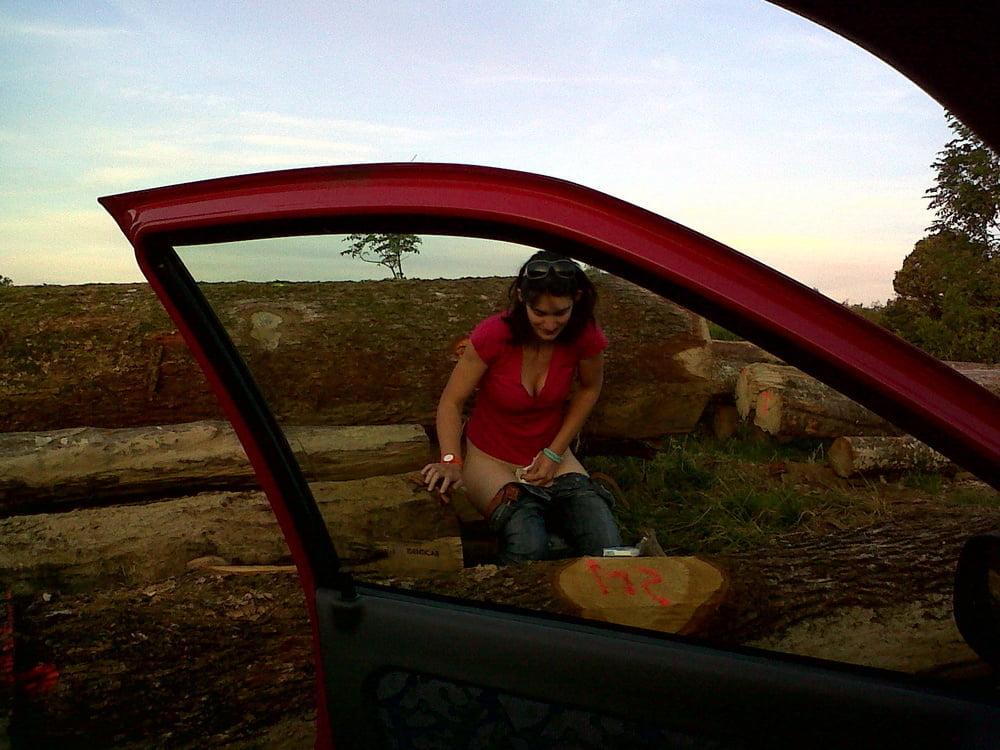 17P LAURA 32 Y FRENCH WHORE FROM AMIENS