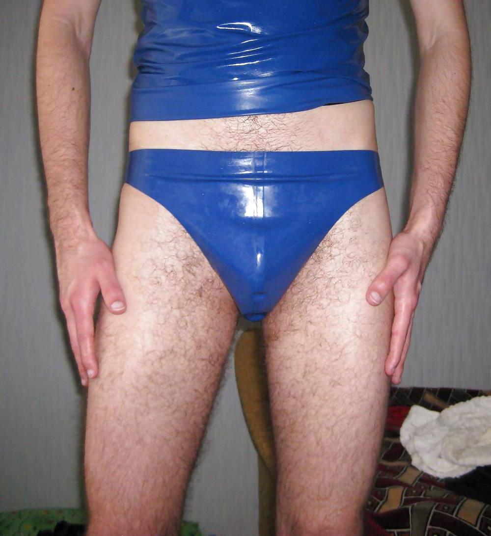 14P 6-th. 2012-04-12. Blue tanga, slveless t-shirt, polo shirt.