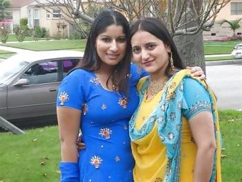 13P Pakistani beauties