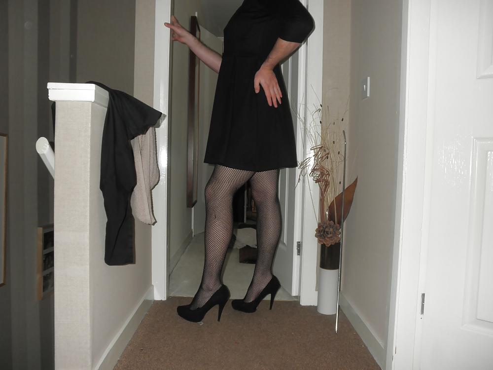 6P New Black Dress and Heels