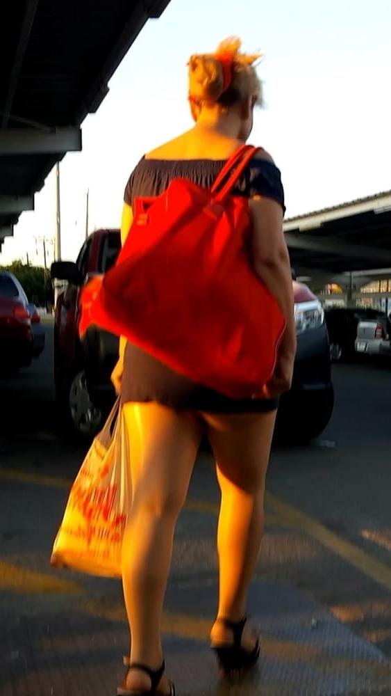 16P street pantyhose 1