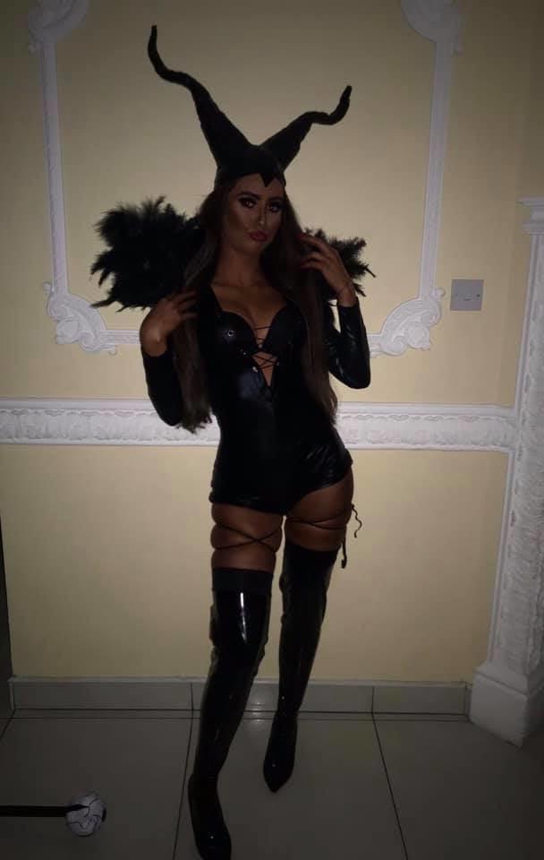25P Sluts in Fancy Dress 299