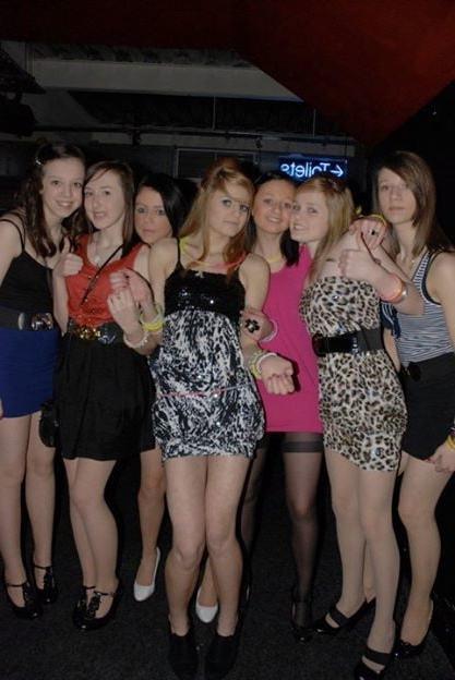 25P sexy babes in tights pantyhose nylons 165